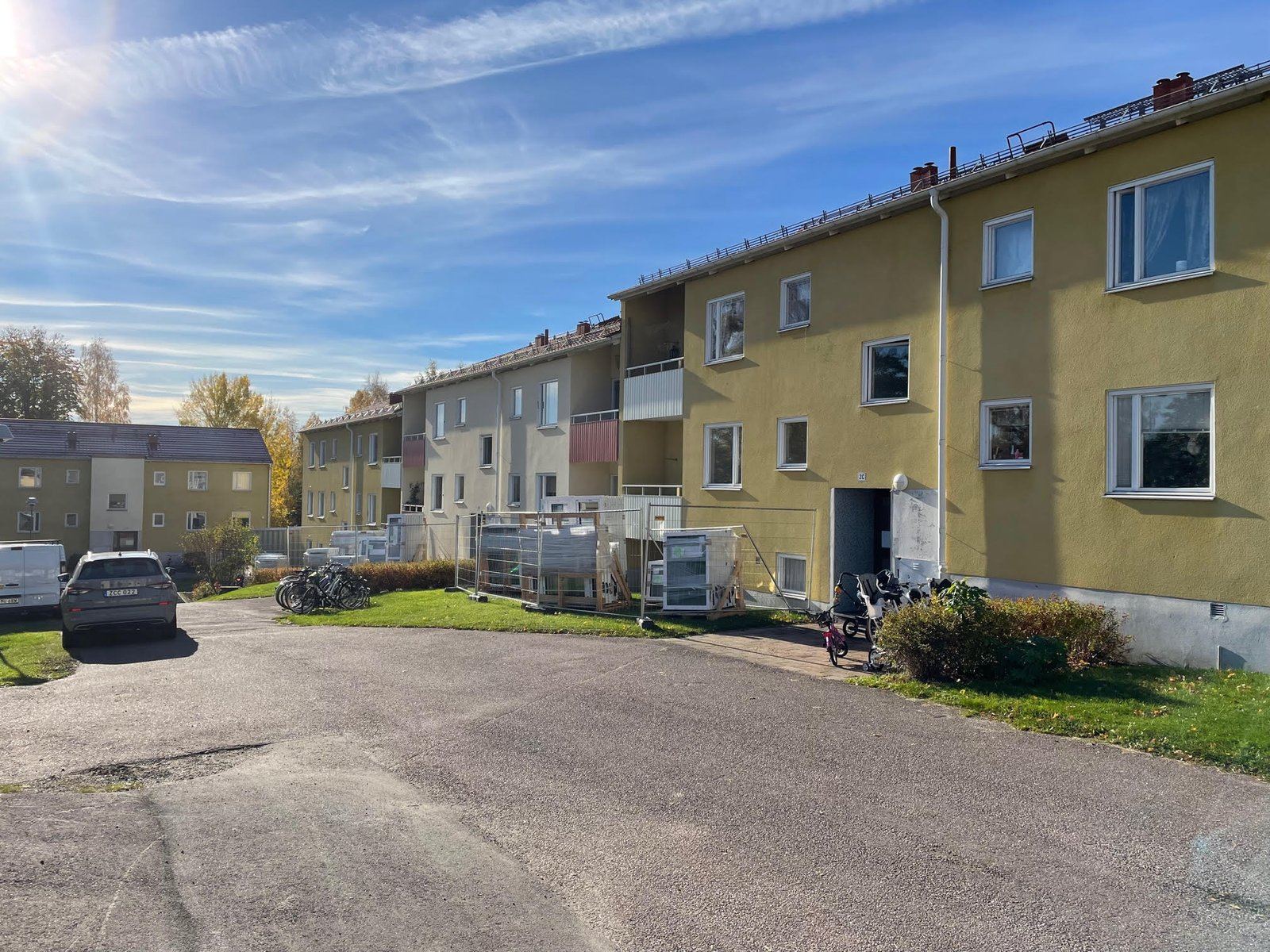 Flerbostadshus i Korsnäs med nya fönster